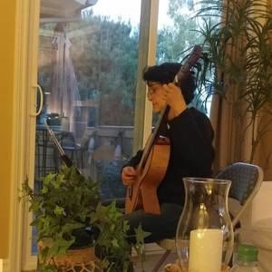 Meet your Posher, Connie